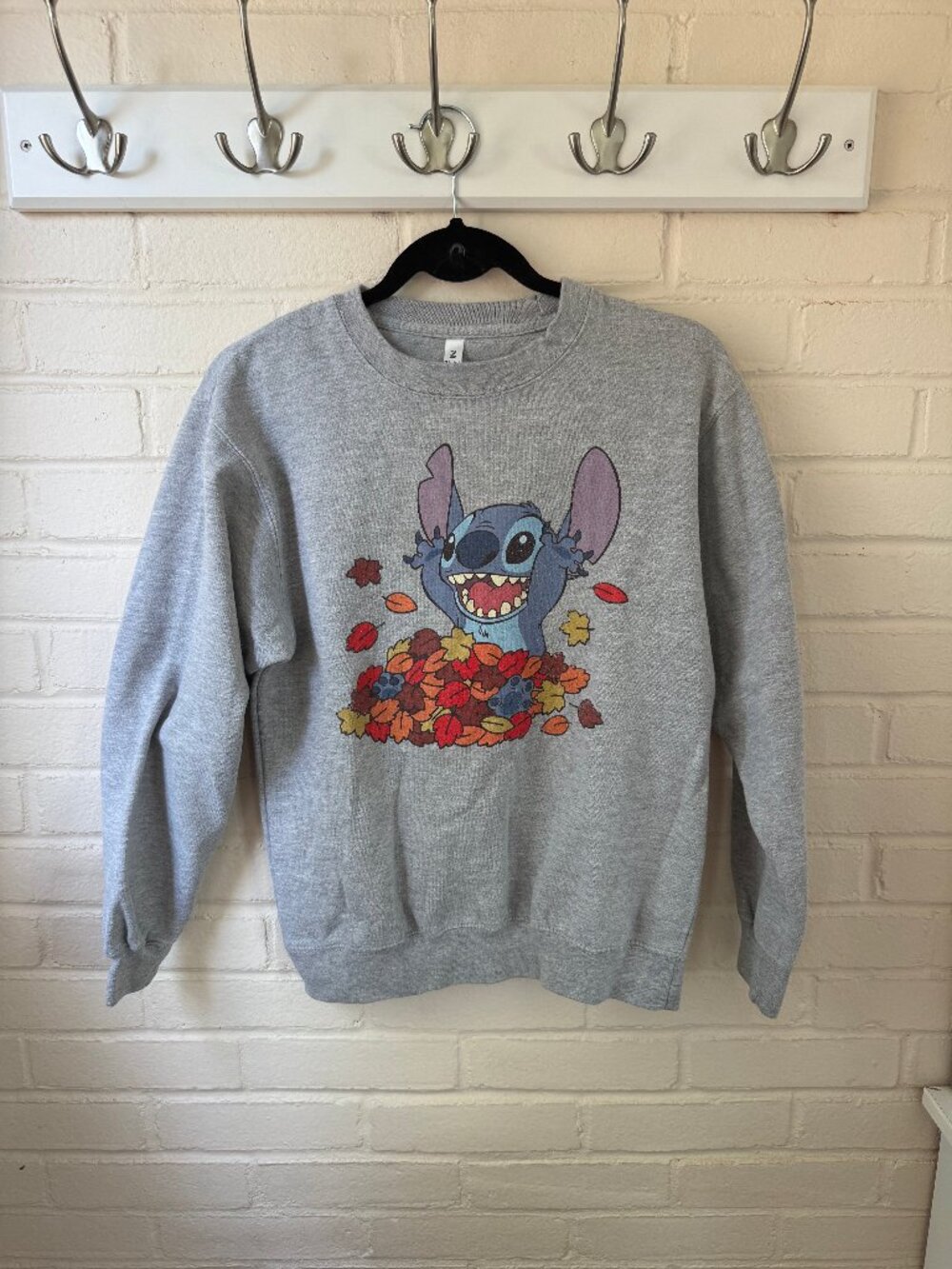 Disney | Crew Sweatshirt Lilo & Stitch | Fall | Adult Small